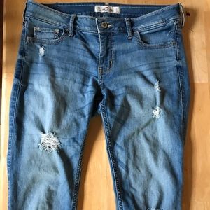 Hollister medium wash skinny jeans